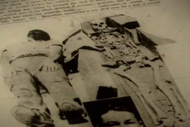 1517475919 162 10 forbidden and creepy claims of giant human skeletons - 10 Forbidden And Creepy Claims Of Giant Human Skeletons