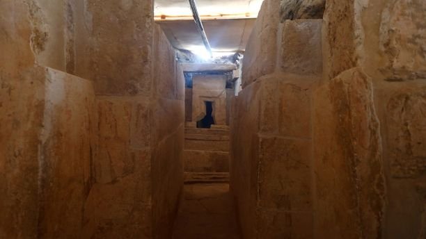 1517696853 145 egyptian archaeologists discover 4400 year old tomb near cairo - Egyptian archaeologists discover 4,400-year-old tomb near Cairo