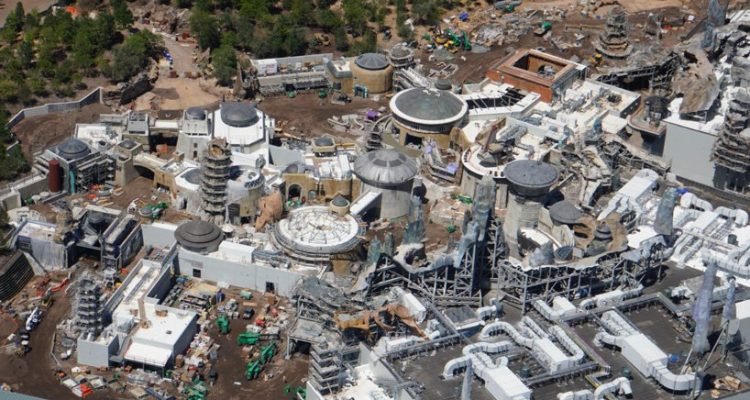 the 1 billion star wars land is nearly finished and these aerial photos show just how crazy it looks - The $1 Billion Star Wars Land Is Nearly Finished And These Aerial Photos Show Just How Crazy It Looks