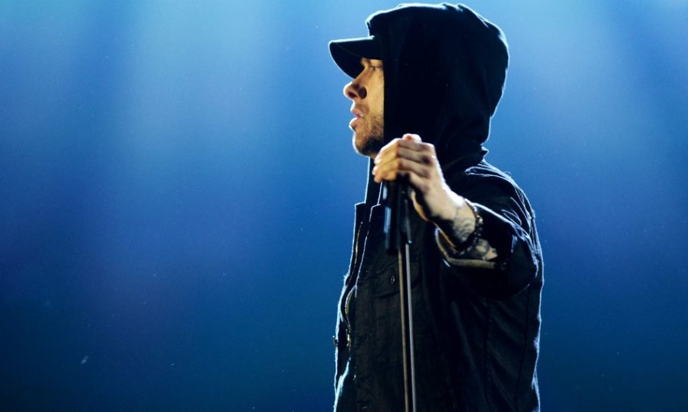 Eminem Just Admitted The Apps He Uses For Dating, And People Are Intrigued