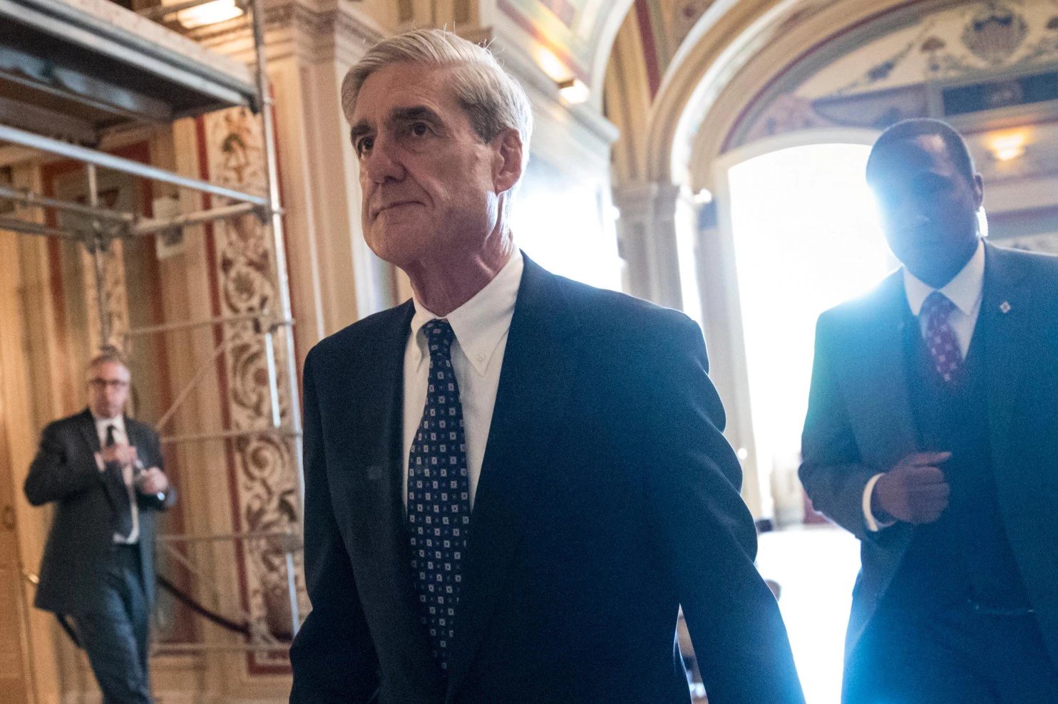 crop 90Trump Russia Probe 56262 c7b11 image - Trump transition team charges Mueller obtained emails improperly, but legal experts challenge those claims